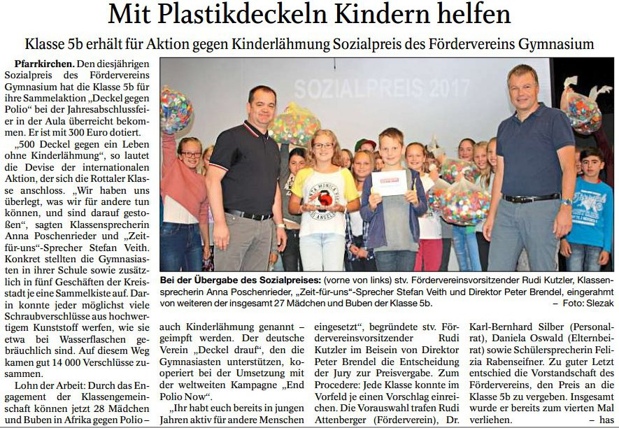 Mit Plastikdeckeln Kindern 